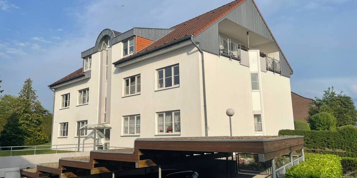 Oberforstbach - Gemütliche Dachgeschosswohnung mit Balkon und Carport Stellplatz - Dachgeschoßwohnung Aachen Aachen-Oberforstbach | Angebot:26768603